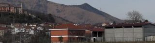 Due bambini senza nome e scuola, trovati in una cascina a Lauriano (TO)